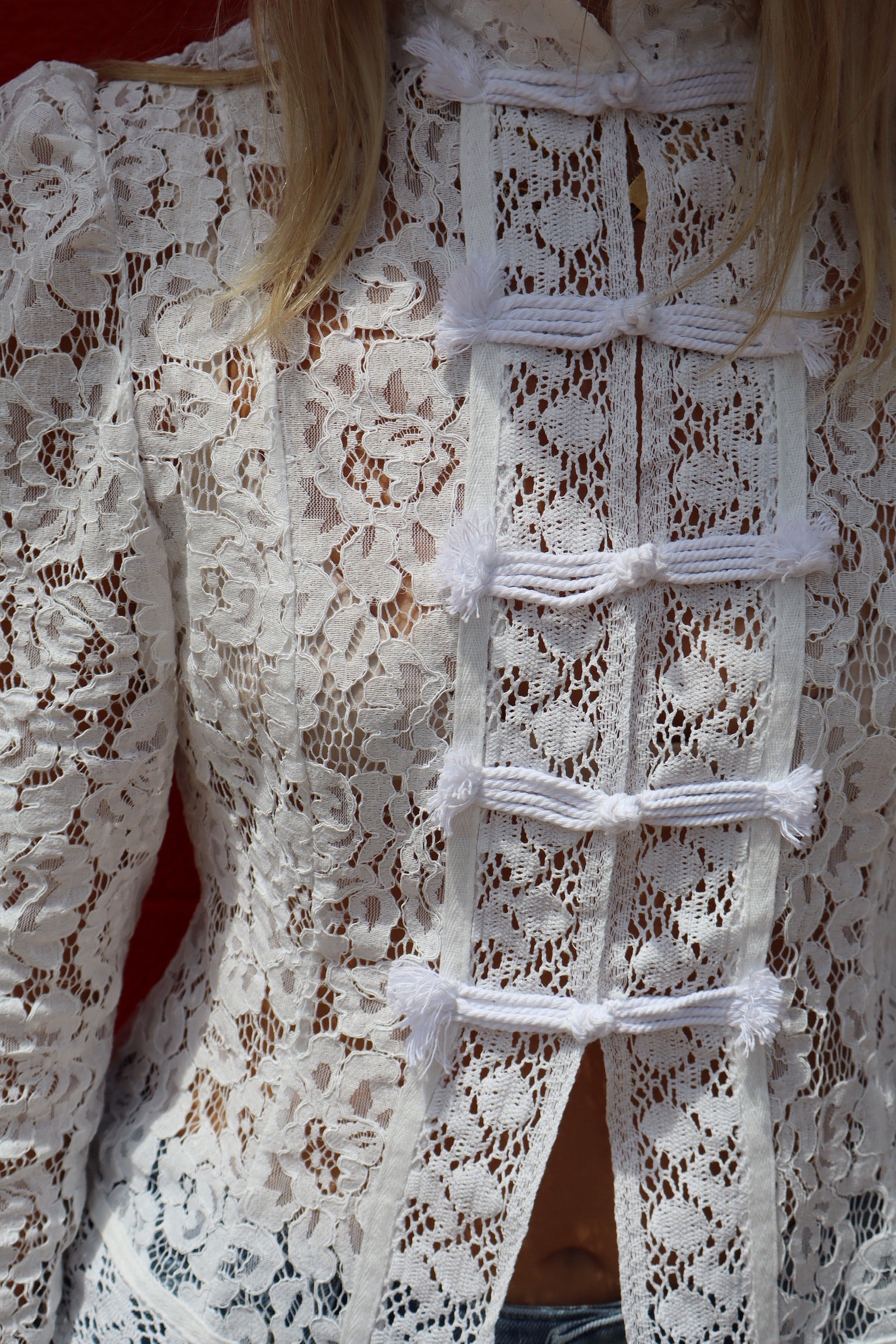 THE JULES LACE TOP- WHITE