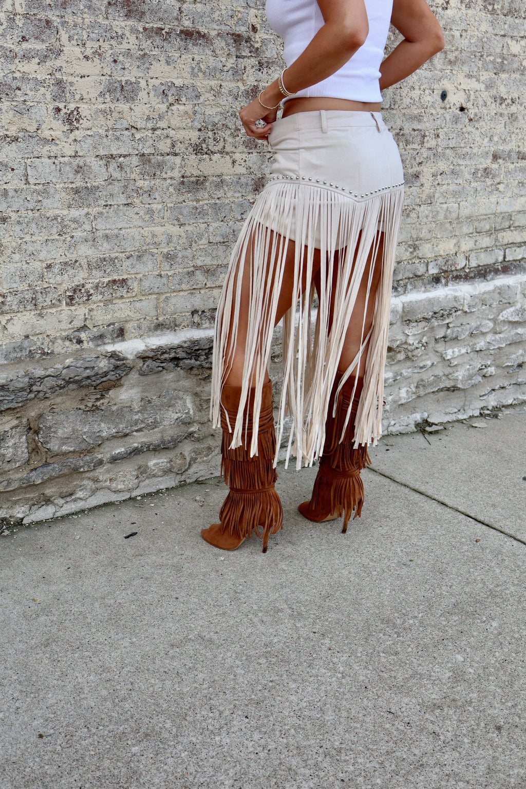 THE HOPE SHORTS-CREAM