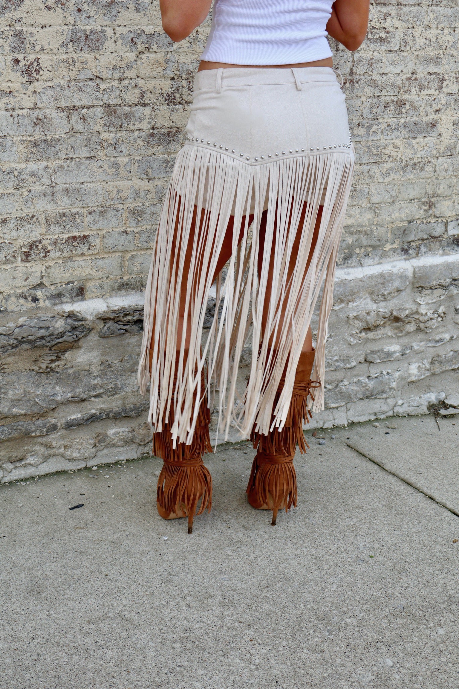 THE HOPE SHORTS-CREAM