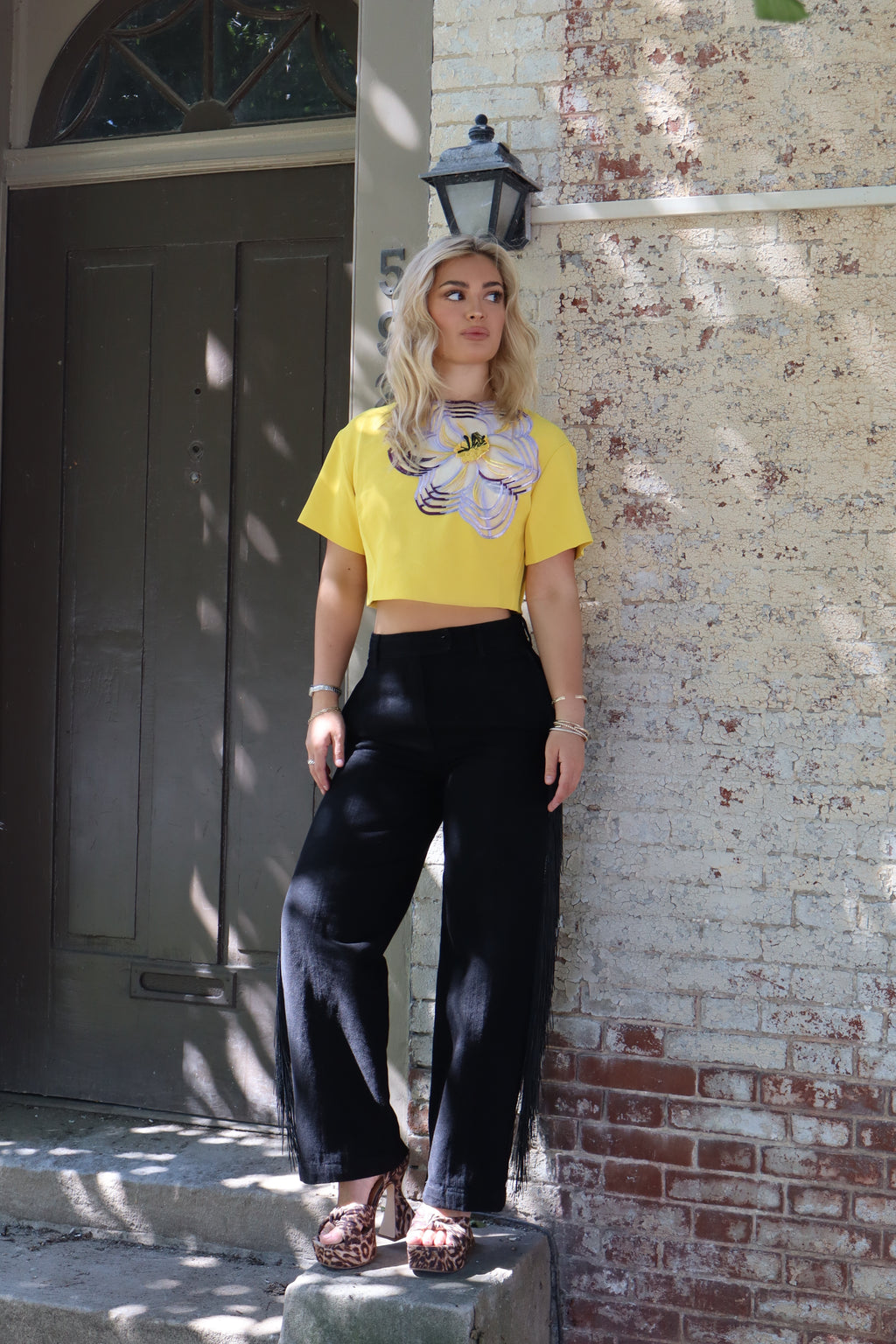 THE GRACE TOP- YELLOW W/ 3D FLORALS