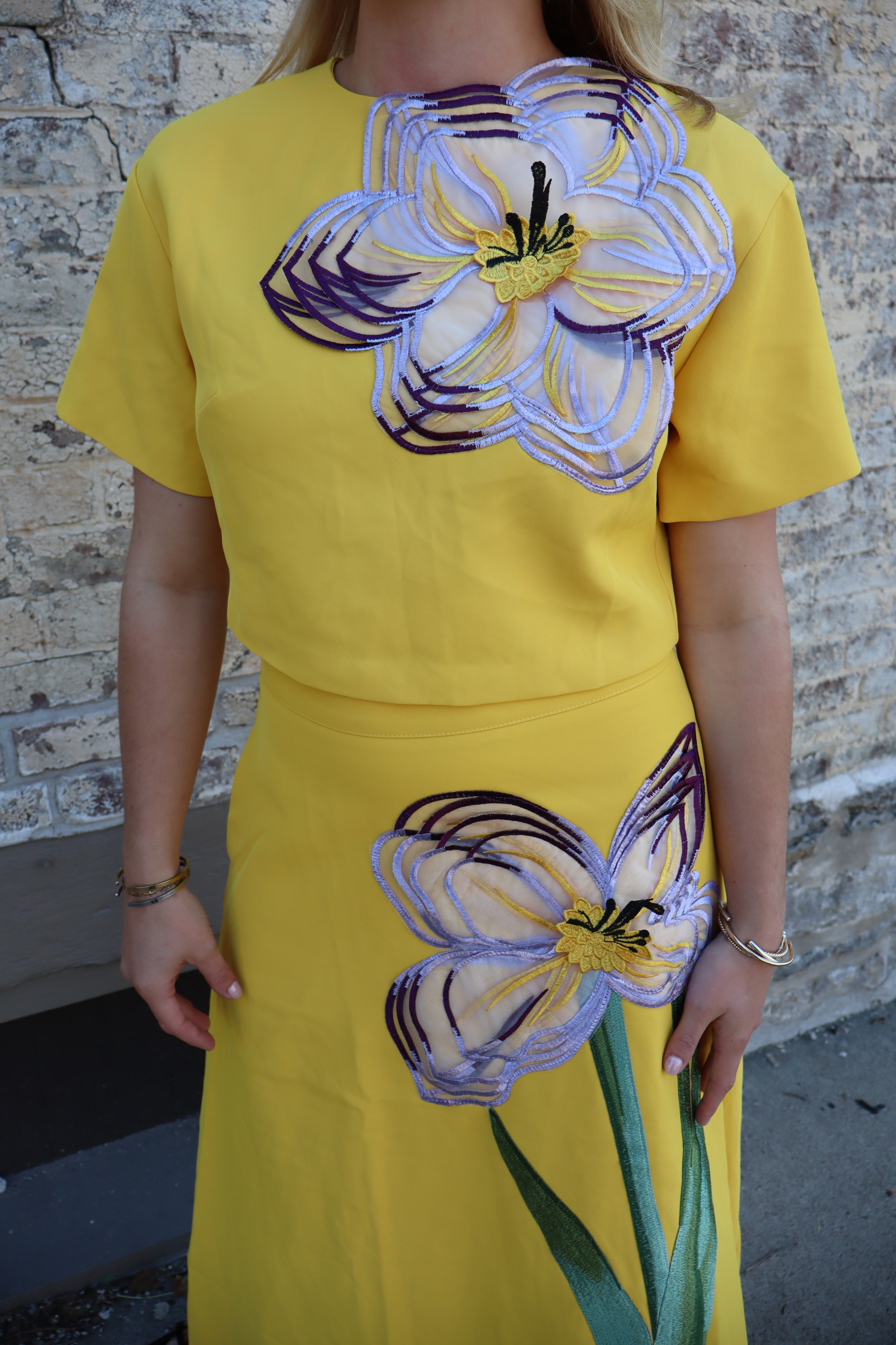 THE GRACE TOP- YELLOW W/ 3D FLORALS