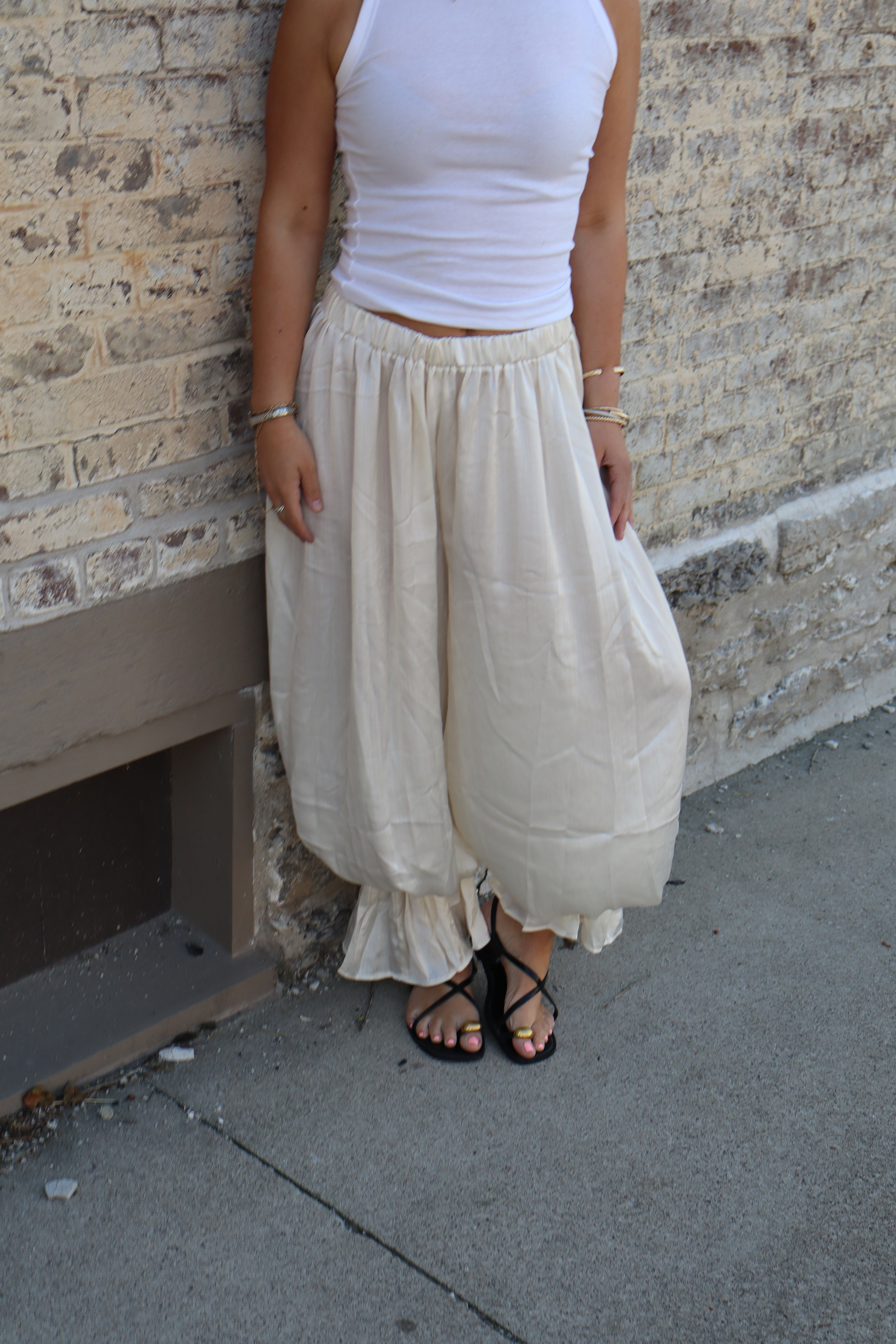 THE JERRI BALLOON PANT- CREAM