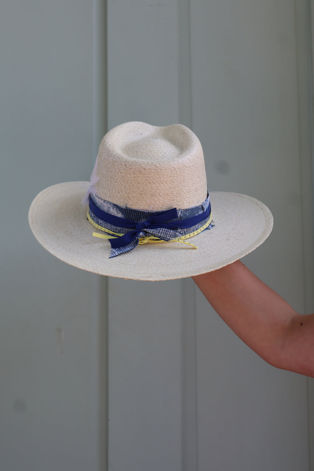 THE CAMBELL STRAW HAT- TAN