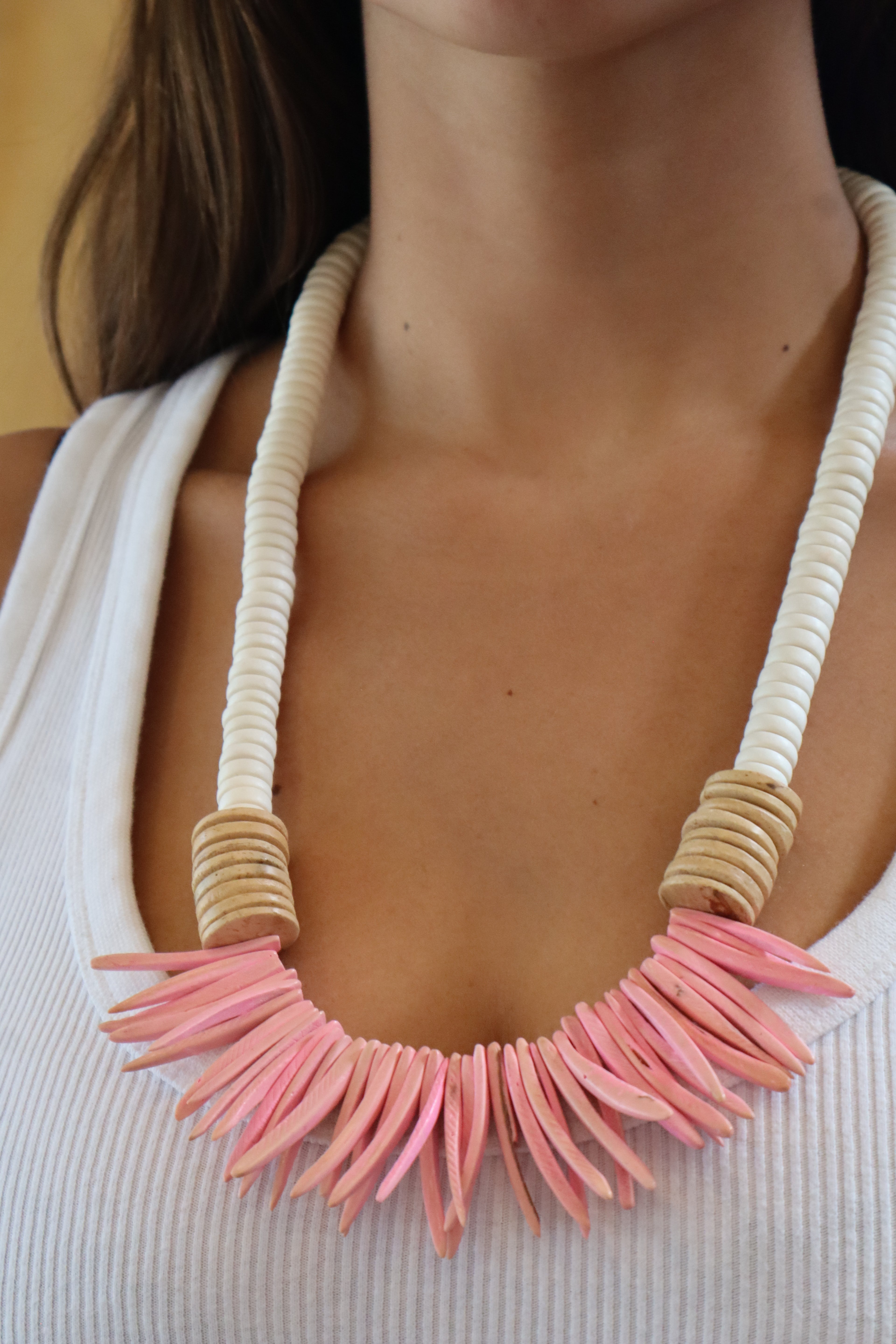 THE SOPHIE BEADED NECKLACE - PINK